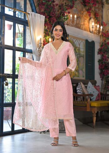 Label Khoj Women Chanderi silk kurta, trouser and dupptta set