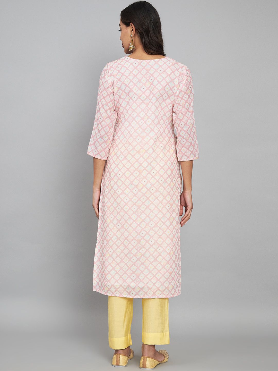 369e2d25-e9a0-4f59-9630-1d72ef3b15f61709718061534LabelKhojWomenEthnicMotifsPrintedThreadWorkKurta4.jpg