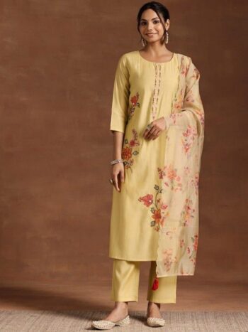 Label khoj Women roman silk Kurta With Trousers & Dupatta