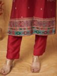 4418c467-9218-4069-9cbc-ba832df7fec41736177852126LabelKhojWomensRedChinonHandEmbroideryKurtawithPantandDupatt1.jpg