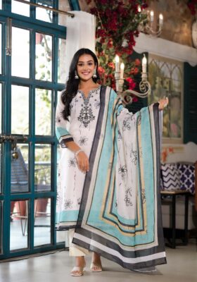 Label khoj lilen kurta , trouser and dupptta set