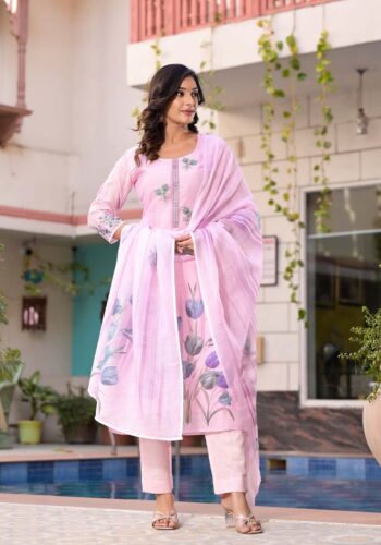 Label khoj lilen kurta , trouser and dupptta set