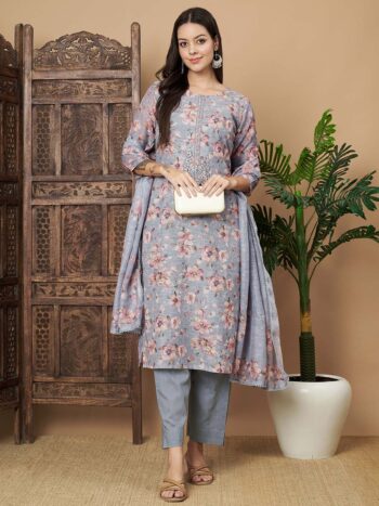 Label khoj lilen kurta , trouser and dupptta set