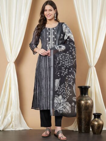 Label Khoj Women's Black Chanderi Embroidered Kurta with Pant and Black Dupatta