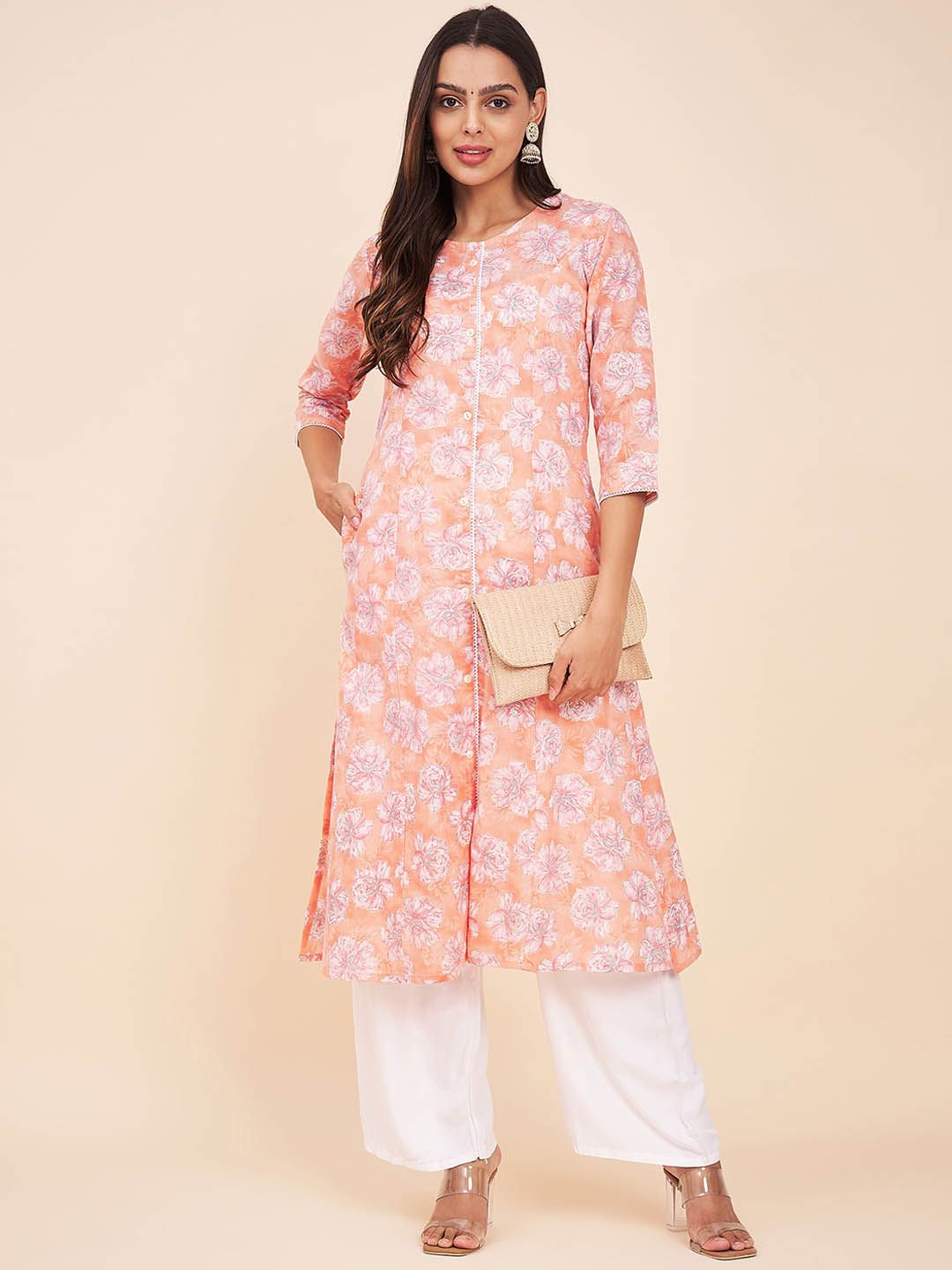 fbb368c6-e976-4305-a6f0-5535b5b0e1781709718071534LabelKhojWomenFloralPrintedSequinnedKurta1.jpg