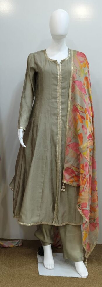 Label khoj Center work Anarkali kurta With Pant and Dupatta Set