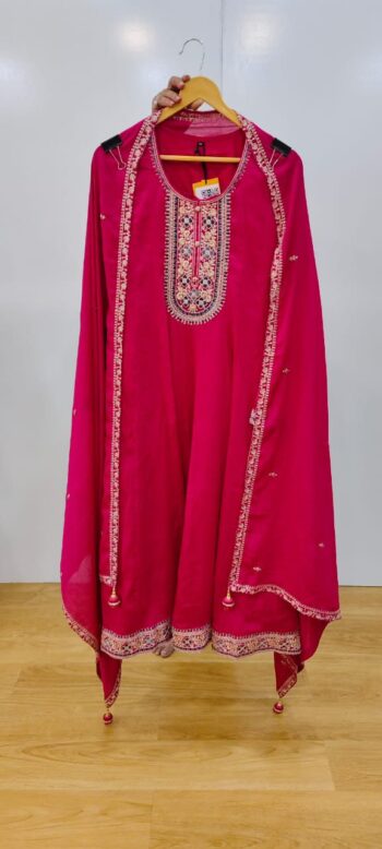 Label khoj Chinon butti Anarkali kurta With Pant and Dupatta Set