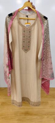 Label khoj Maslin shimmer kurta , trouser and dupptta set